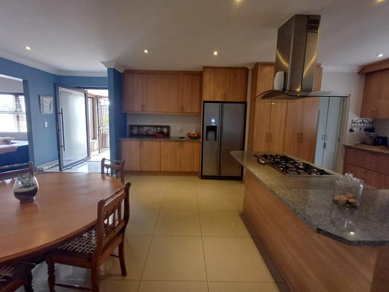 3 Bedroom Property for Sale in Gordons Bay Western Cape